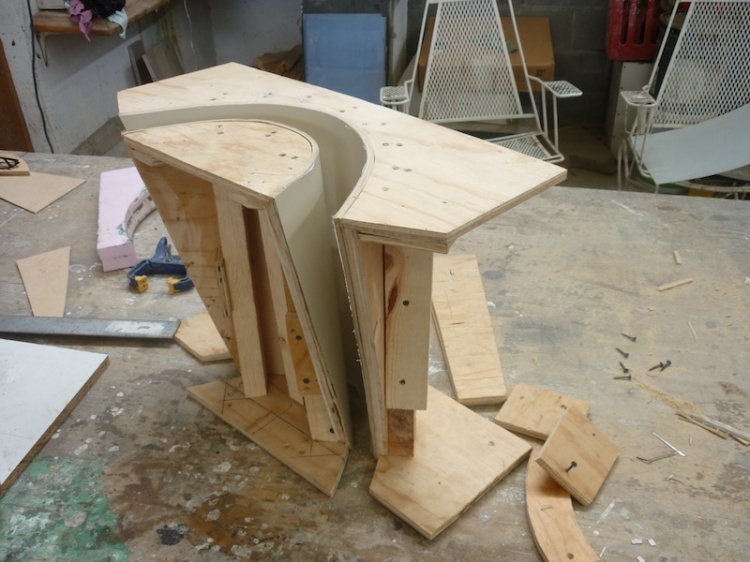 Modern concrete Sultanas Tables Modern Sultanas Tables by Jorge Diego Etienne - 6