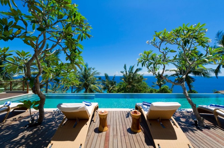 Malibu Villa Photo