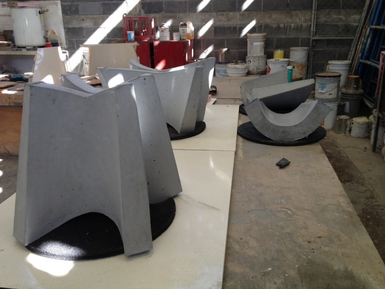 Modern concrete Sultanas Tables Modern Sultanas Tables by Jorge Diego Etienne - 8