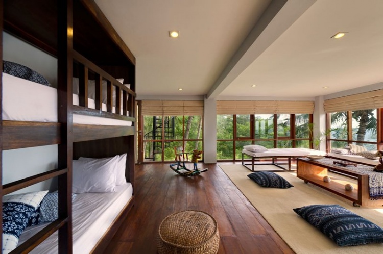 Malibu Villa Photo