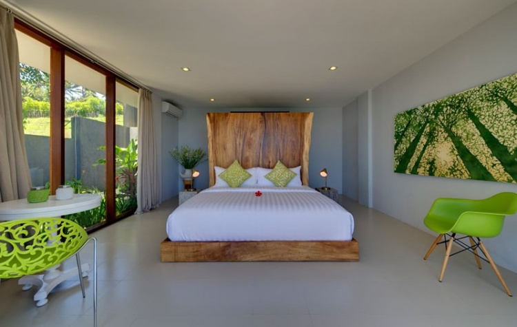 Malibu Villa Photo