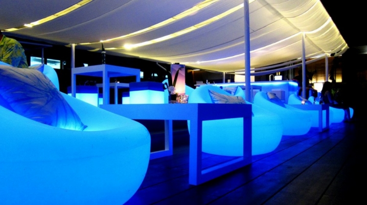 outdoor restaurant design