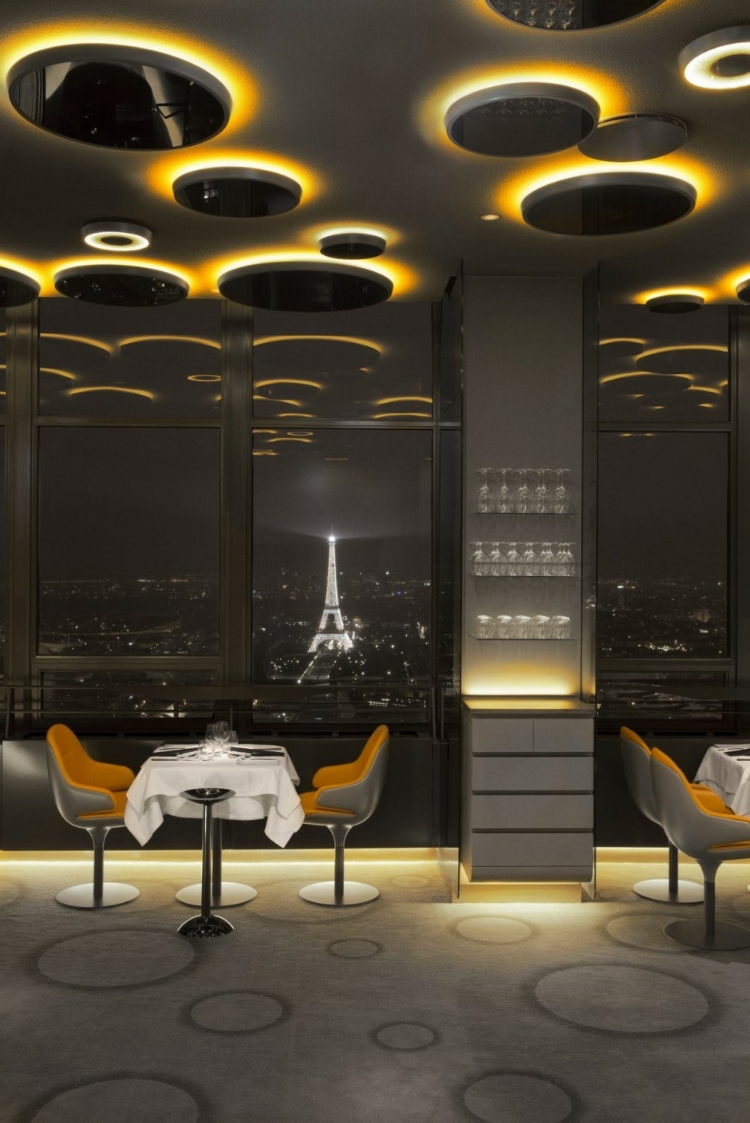 Ciel de Paris interior design