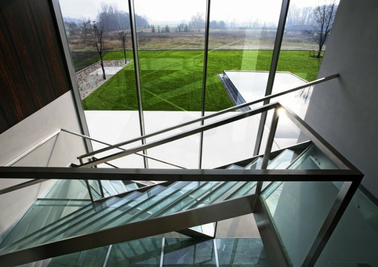 aatrial house design