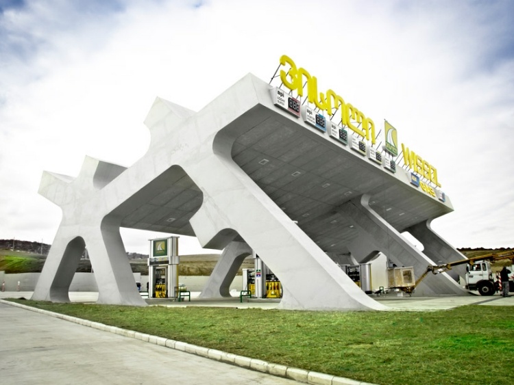 Rest Stop by J. Mayer H. Architects