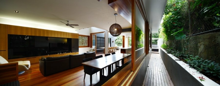 House by Shaun Lockyer Architects