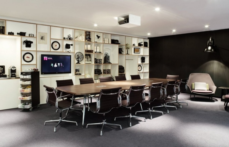 citizenM bank interior