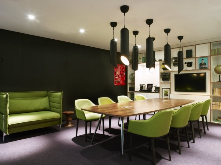 citizenM bank interior
