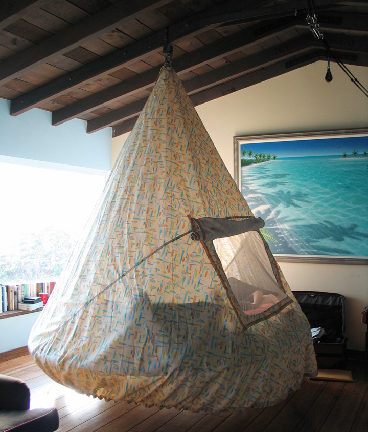 Floating Beds - 9