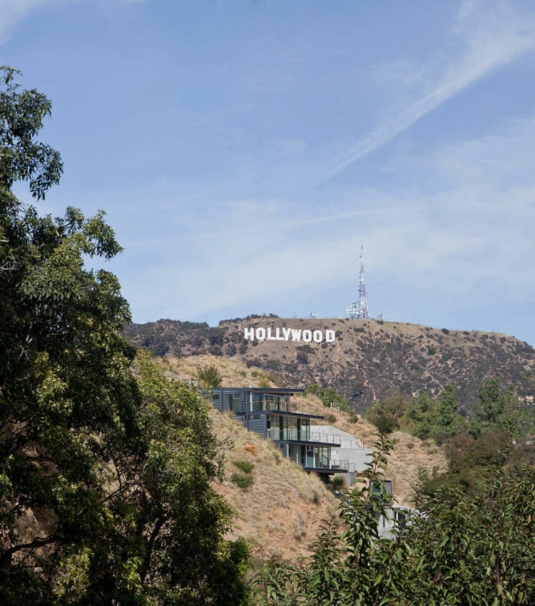 Hollywood Hills Residence by Francois Perrin