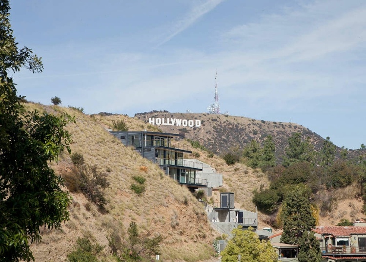 Hollywood Hills Residence by Francois Perrin