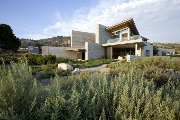 Altamira Residence