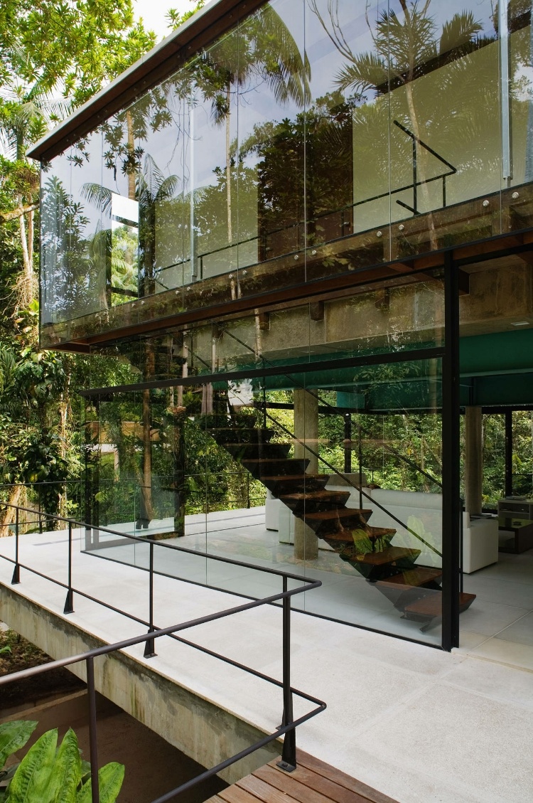 Iporanga House in Brazil
