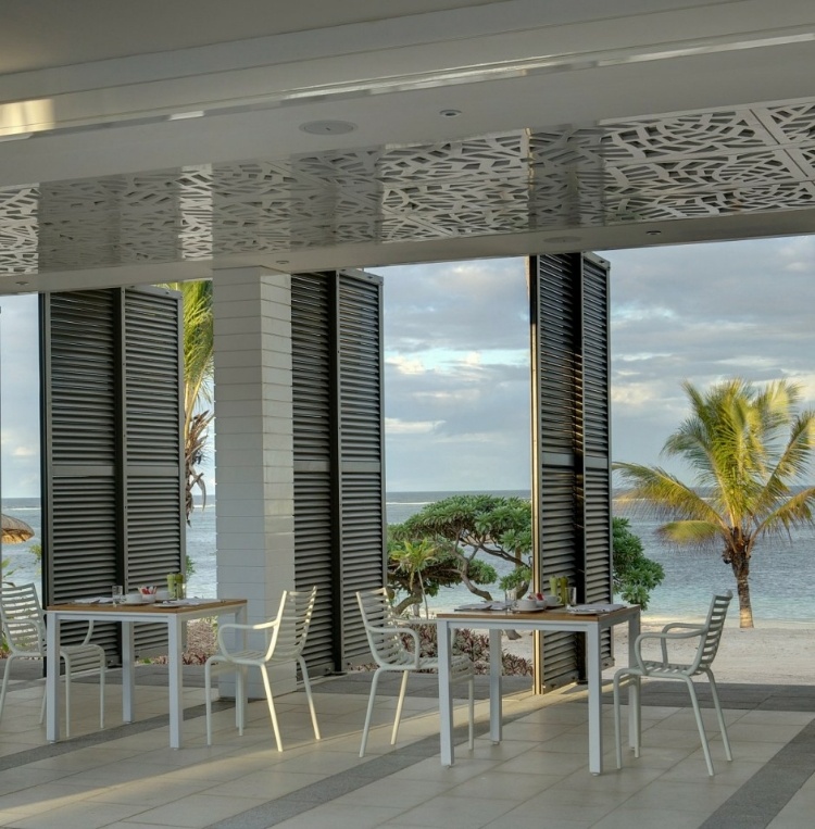 Long Beach Hotel