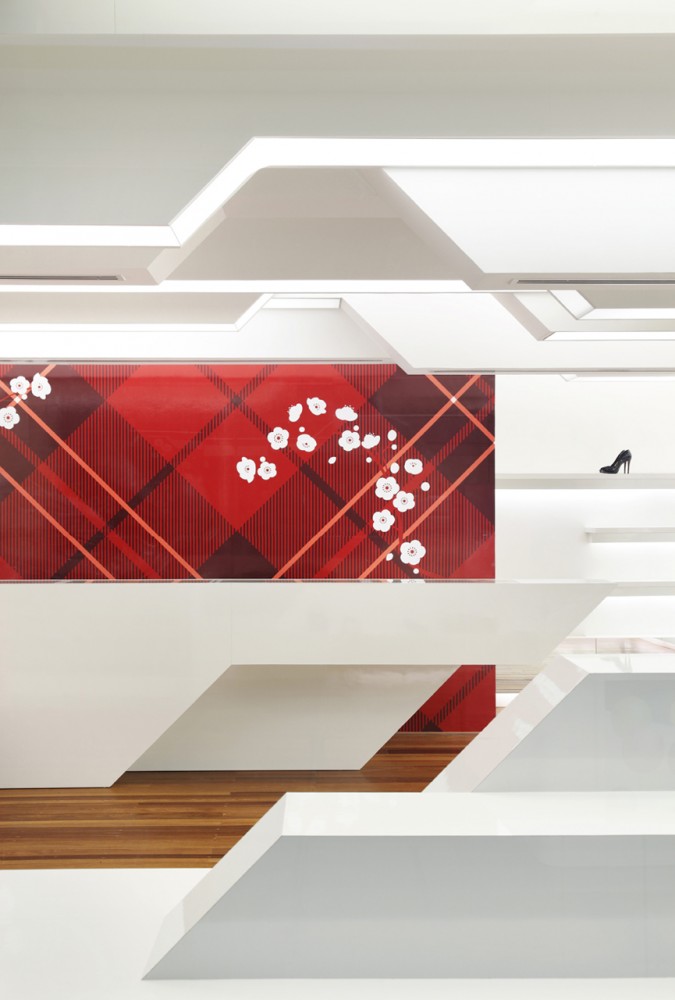 Queen Shoes store