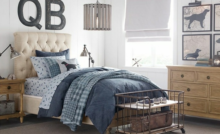 Traditional Boys Bedroom