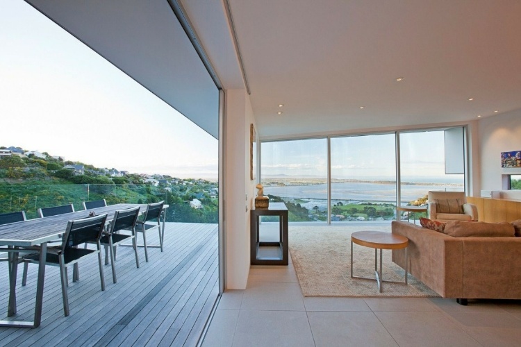 Redcliffs House by MAP Architects