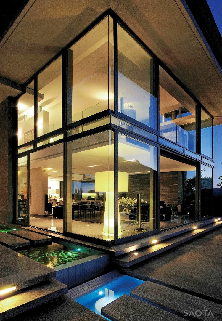 Montrose House