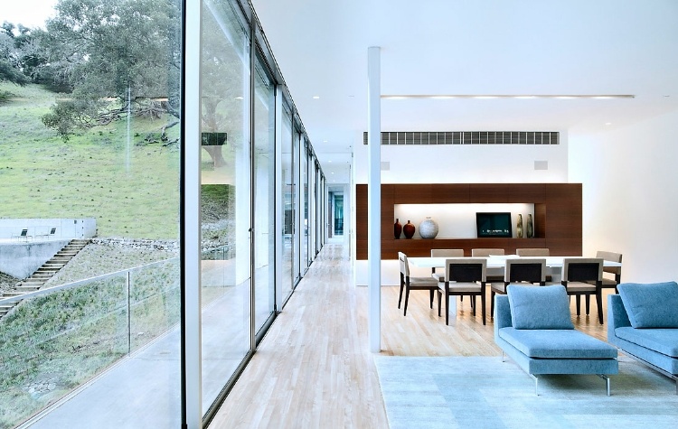 Bridge House by Stanley Saitowitz