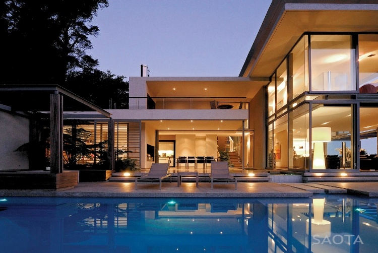 Montrose House