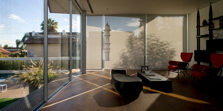 Raanana 2 House