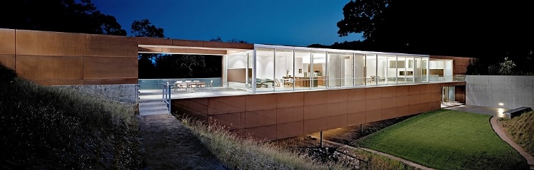 Bridge House by Stanley Saitowitz