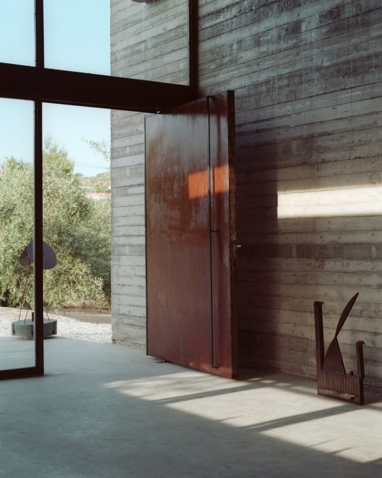 Art Warehouse by A31 Architecture