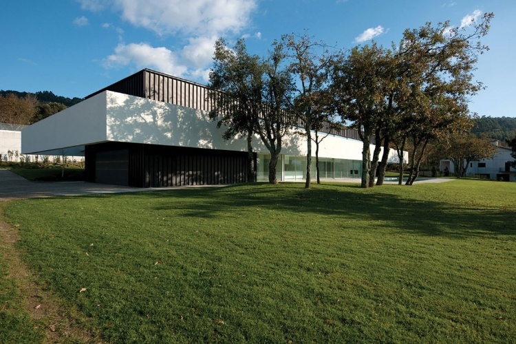 Casa no Bom Jesus by Topos Atelier de Arquitectura