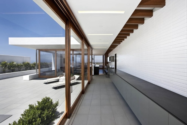 Harborview Hills house