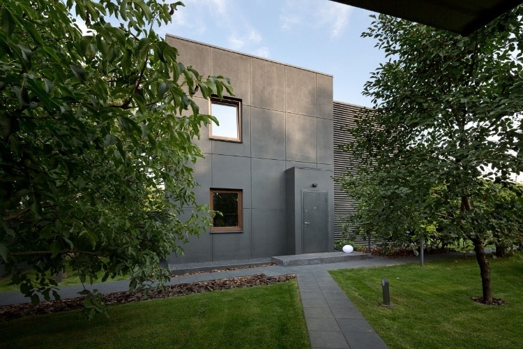 Jack’s House by Sergey Makhno