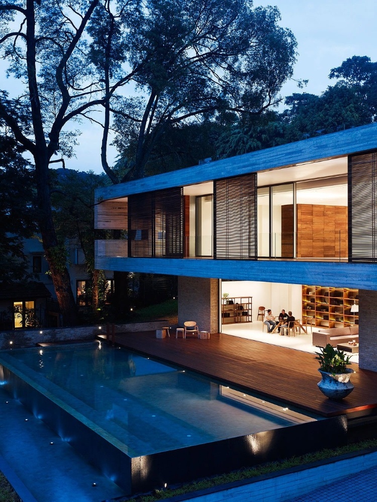 JKC1 House by ONG&ONG