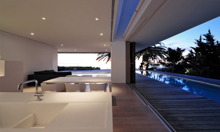 House in Camps Bay House in Camps Bay by Luis Mira Architect - 8