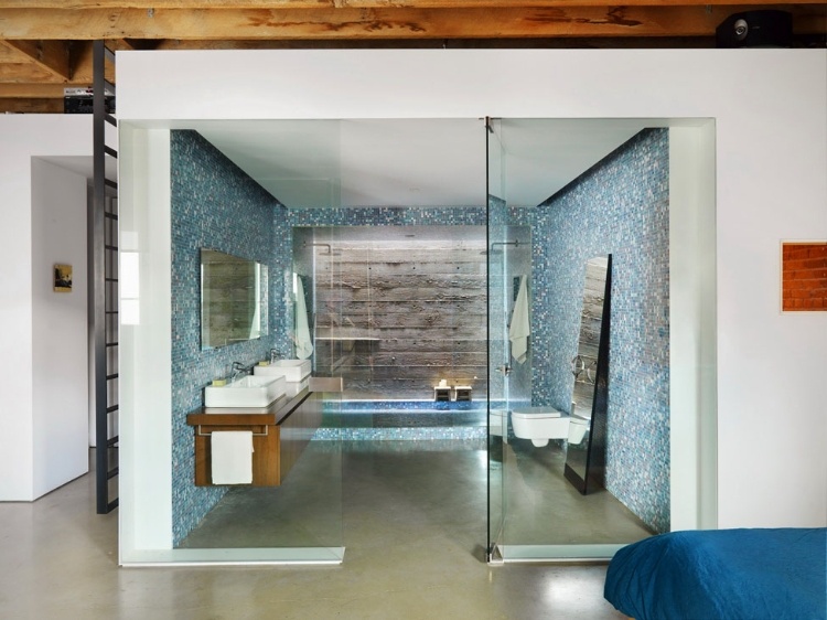 Heritage Building by Omer Arbel
