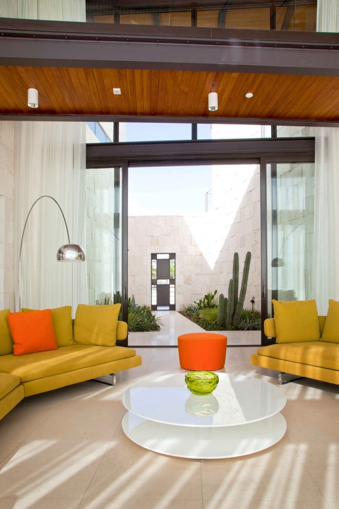 Bonaire House