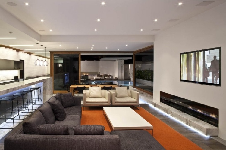 Harborview Hills house