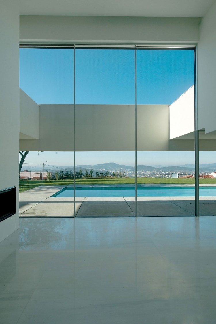 Casa no Bom Jesus by Topos Atelier de Arquitectura