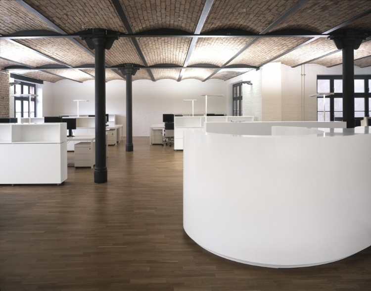 Argonauten G2 by ern+ heinzl Architekten