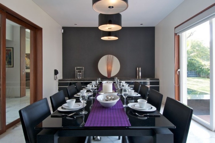 N P House