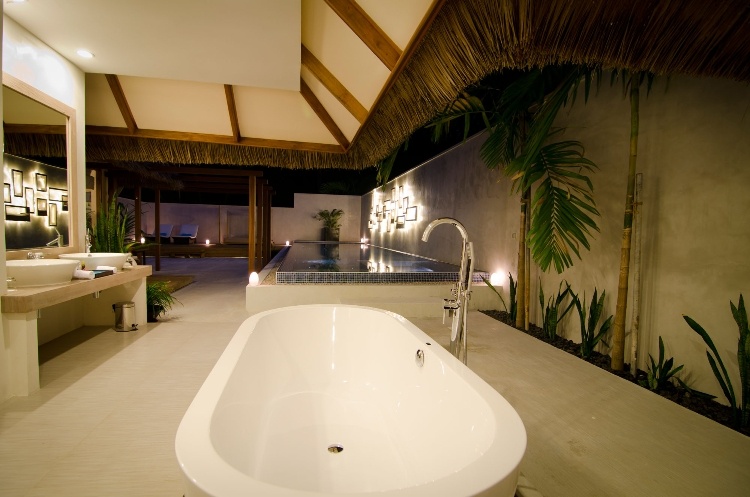 Kuramathi Resort