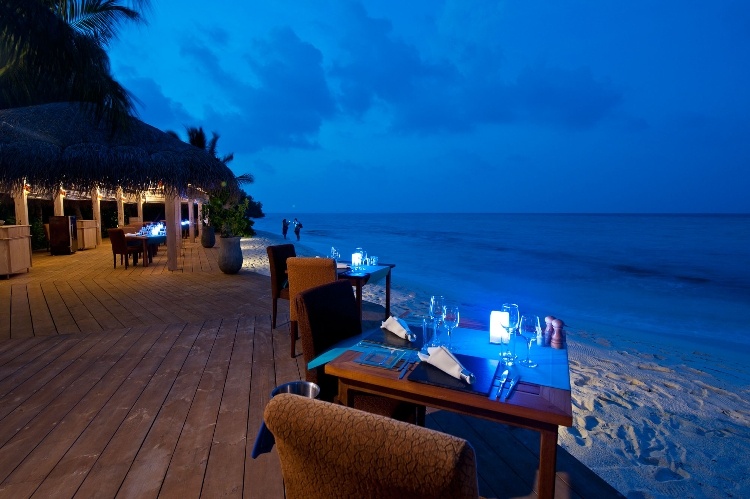 Kuramathi Resort