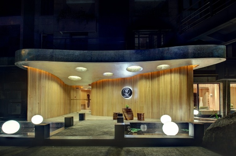 One Taste Holistic Health Club Interior Design