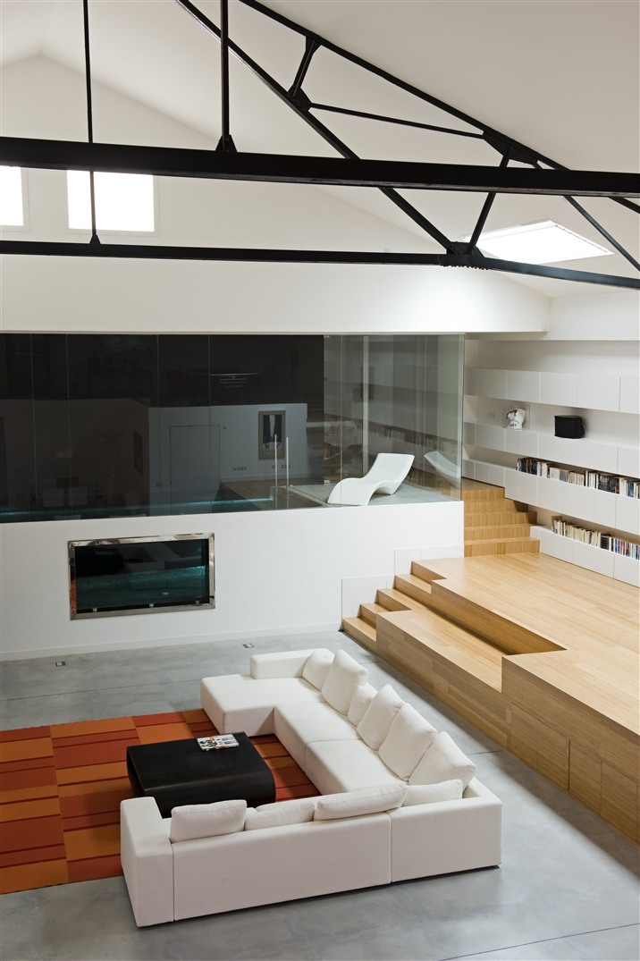 Loft in Bordeaux by Teresa Sapey Estudio
