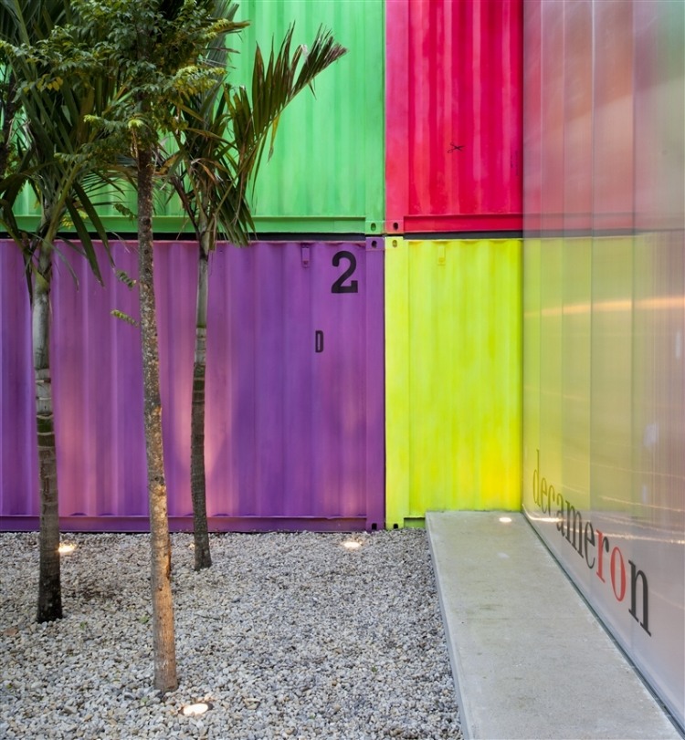 Decameron house design