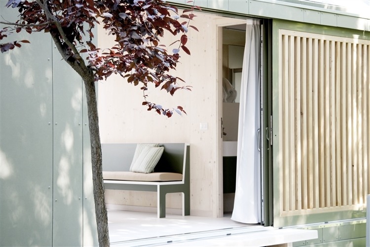 Menta by Dogtrot