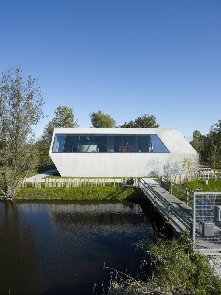 Sodae House by VMX Architects