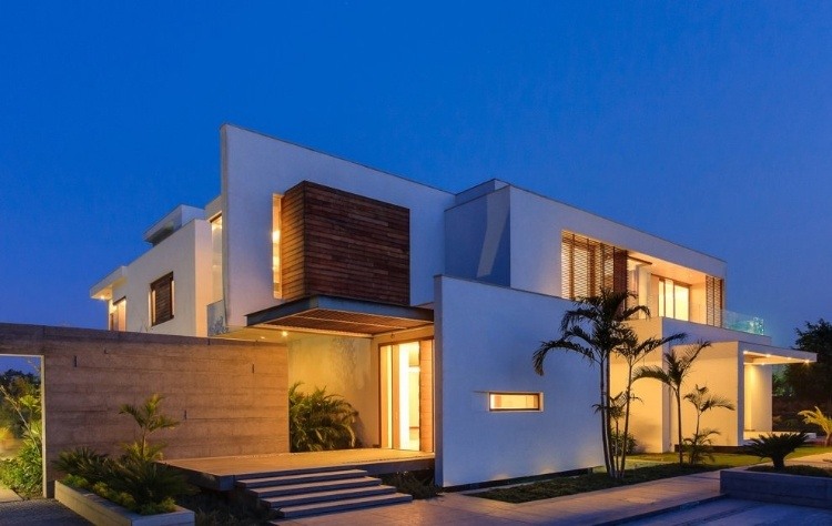 South Court Villa by DADA Partners