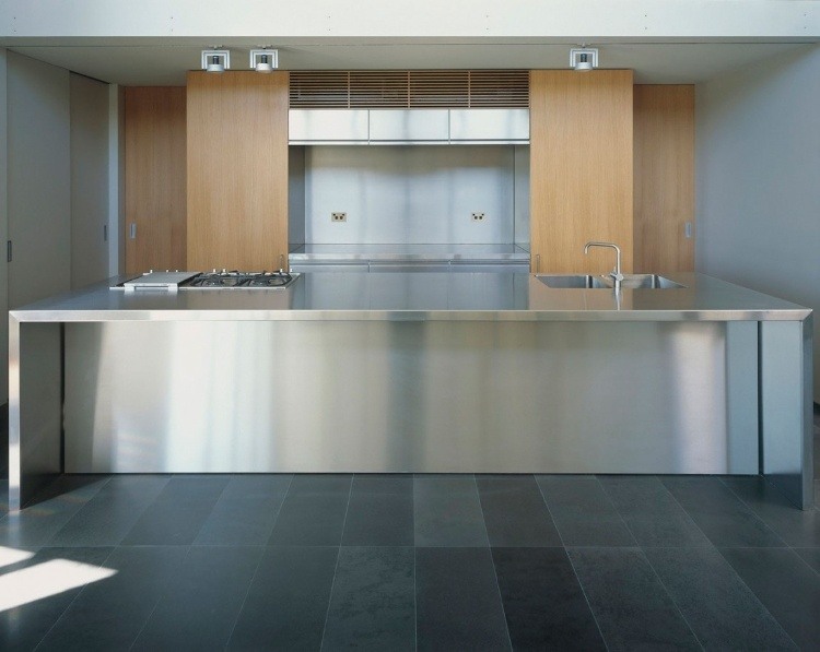 Balmoral House by Ian Moore Architects
