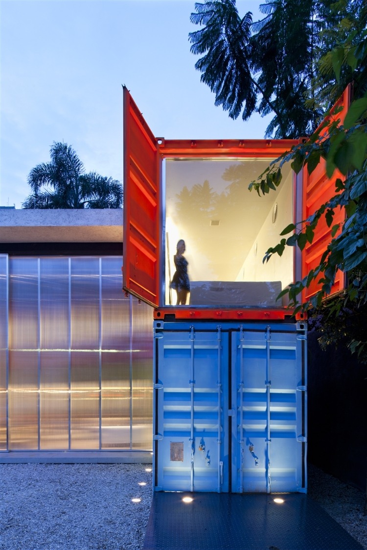 Decameron house design
