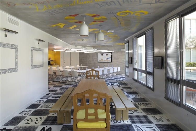 Mama Shelter Interior