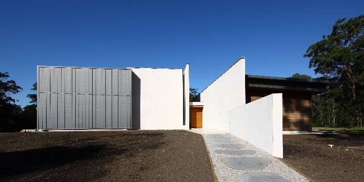 Tenbeerwah Residence by Richard Kirk Architect